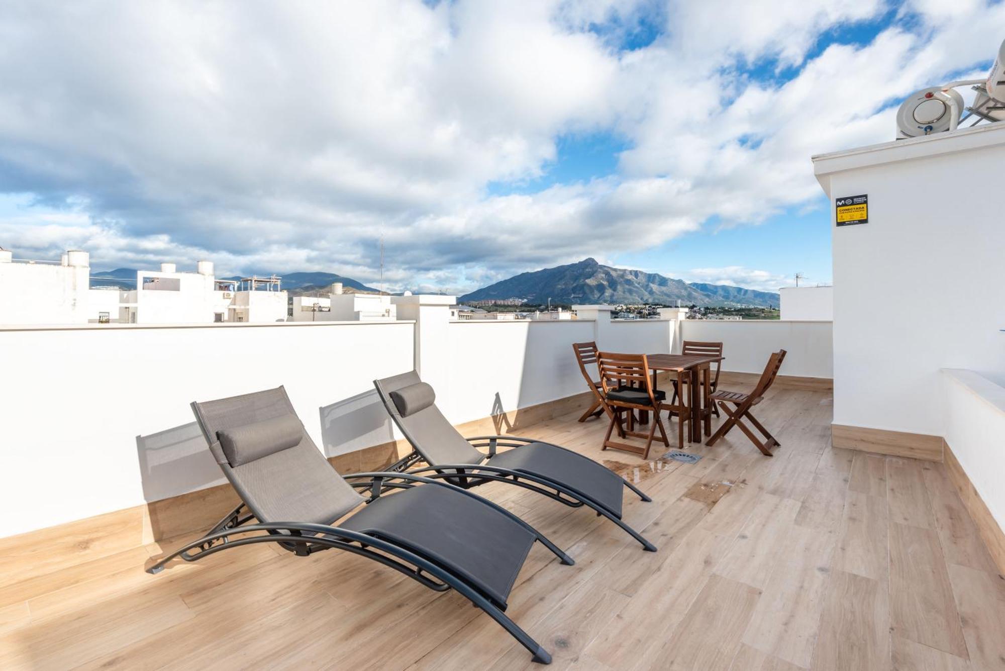 Moderno Apartamento L Marbella Exterior photo