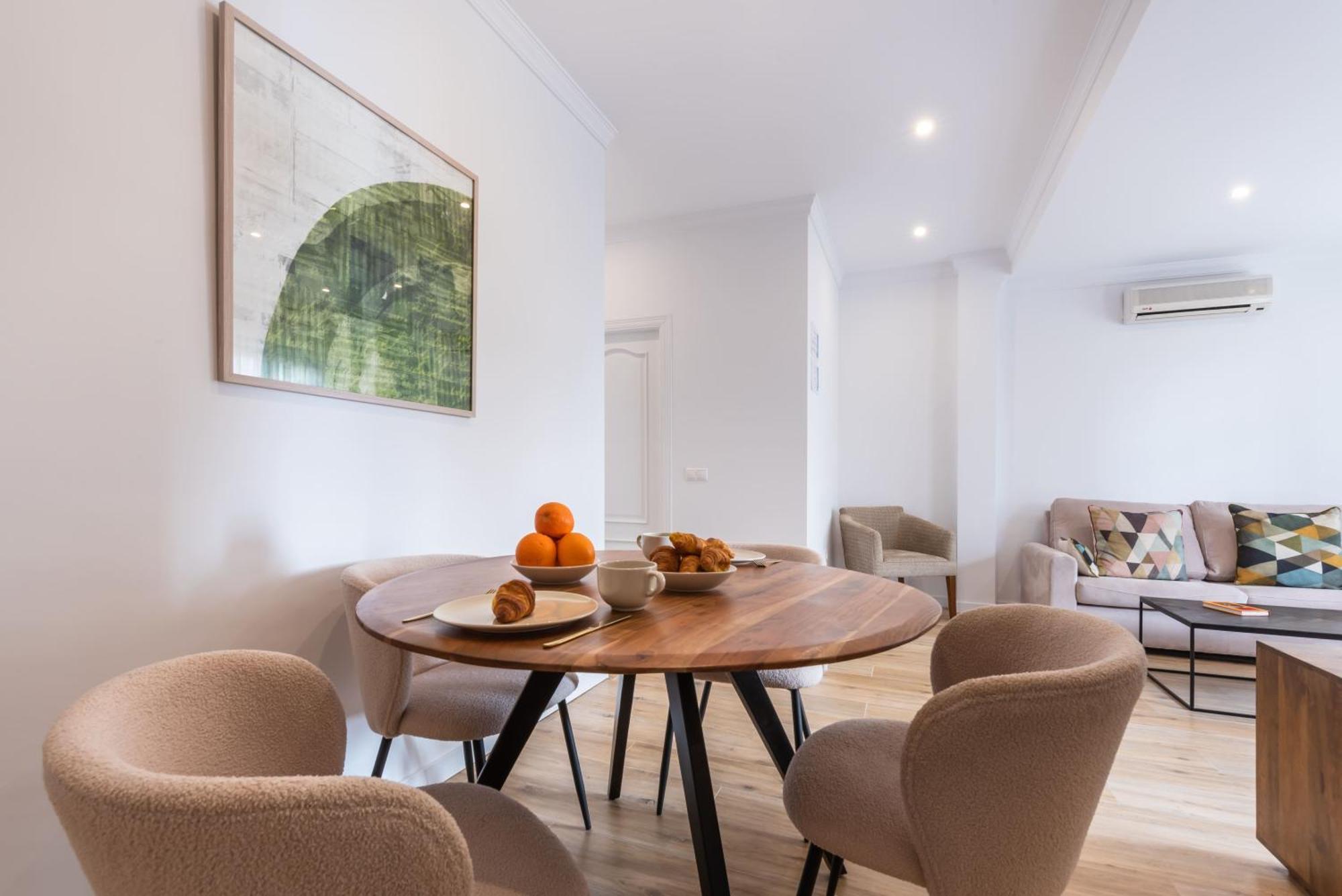 Moderno Apartamento L Marbella Exterior photo