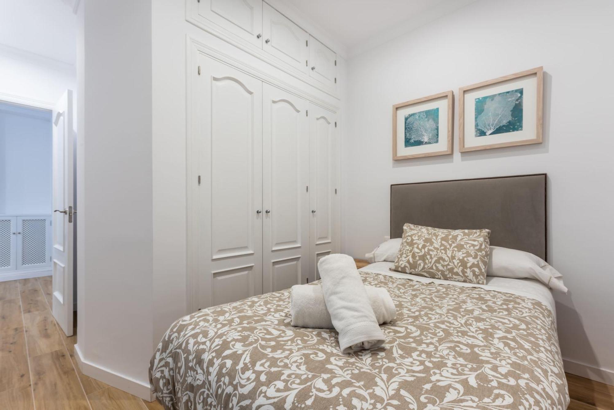 Moderno Apartamento L Marbella Exterior photo